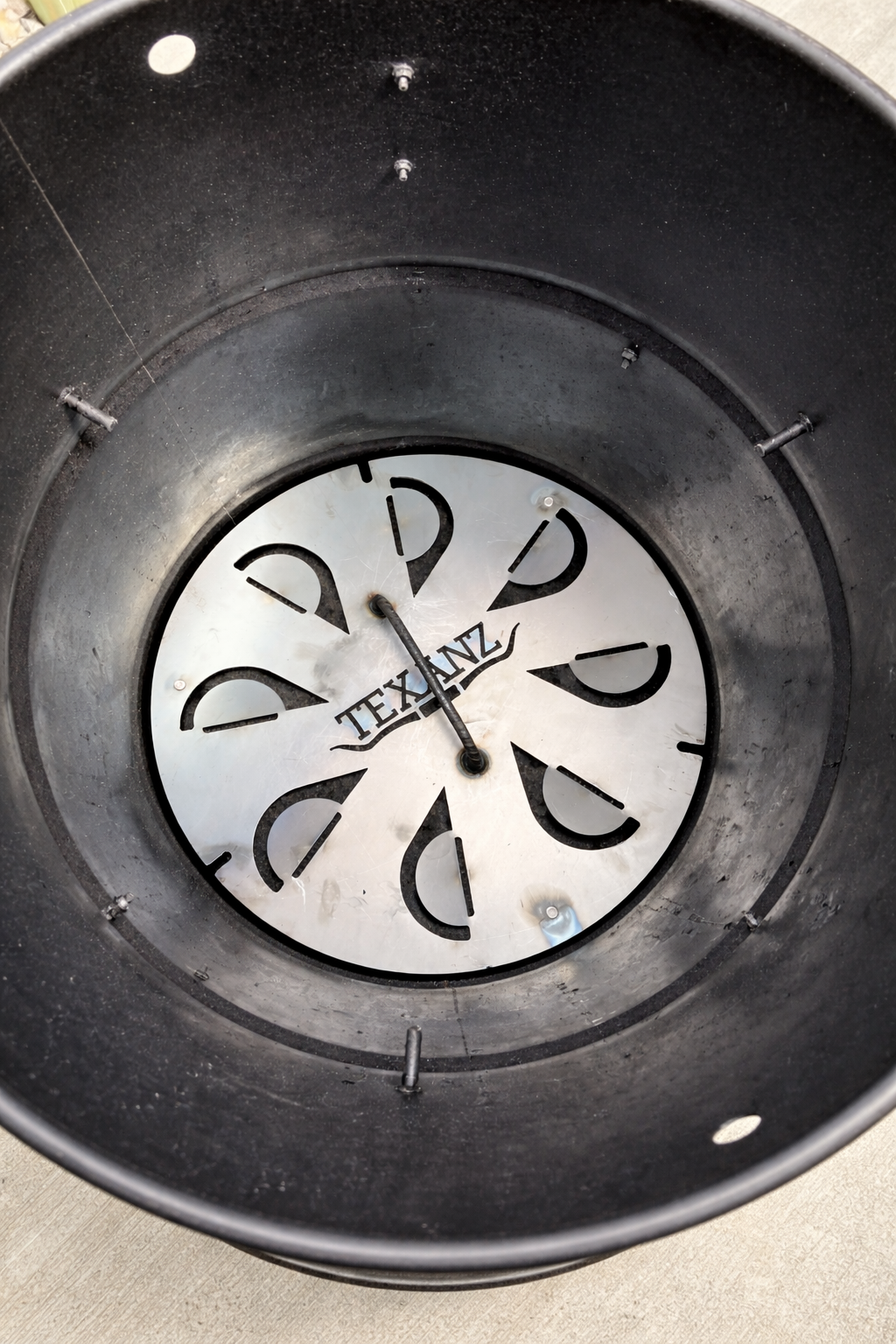 TEXANZ Pit Barrel Heat Deflector Plate